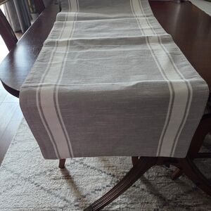 Gray & White Table Runner
